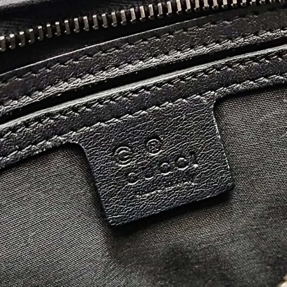 Gucci Black Embossed Tote Bag - Picture 8 of 10